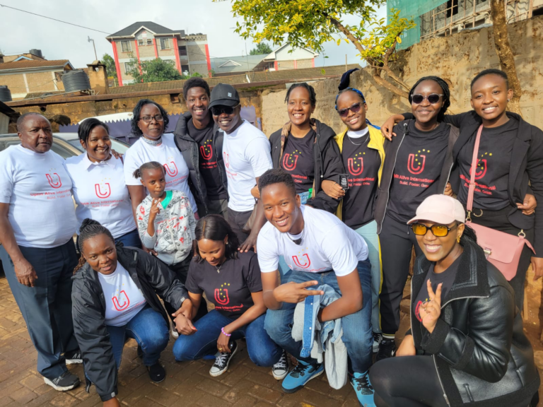 Uplift Alive International Volunteers